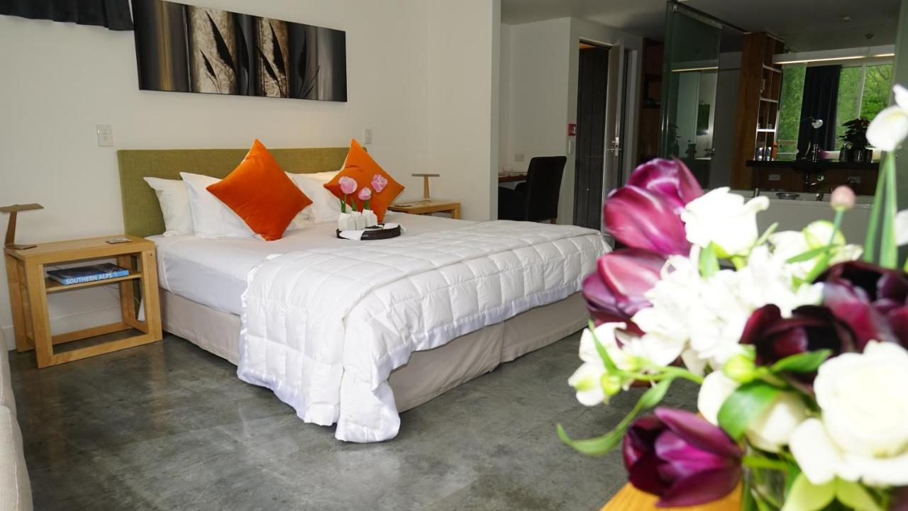 ארואוטאון The Arrow Hotel מראה חיצוני תמונה