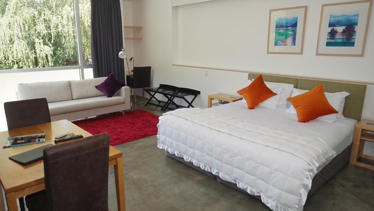 ארואוטאון The Arrow Hotel מראה חיצוני תמונה